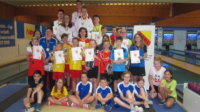 gruppenbild-lm2018-jugend_einzel-lampertheim.jpg
