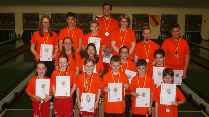 gruppenbild-sieger.jpg